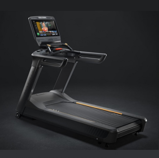 Беговая дорожка Matrix Performance Plus с реечным полотном и сенсорной консолью Touch Беговая дорожка Matrix Performance Plus с реечным полотном и сенсорной консолью Touch