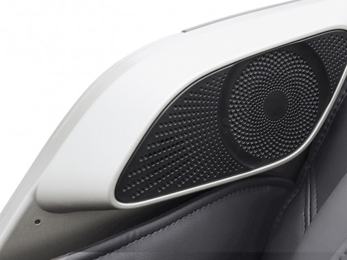 Массажное кресло OTO TITAN TT-01 Beige ru Массажное кресло OTO TITAN TT-01 Beige ru